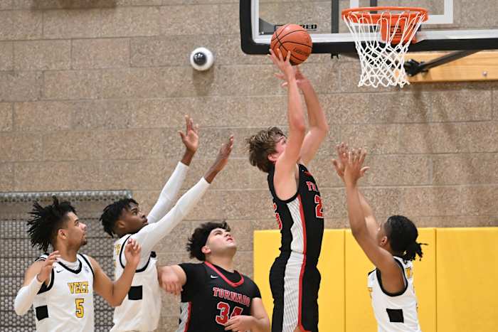 Roosevelt North Medford boys basketball Leon Neuschwander 25